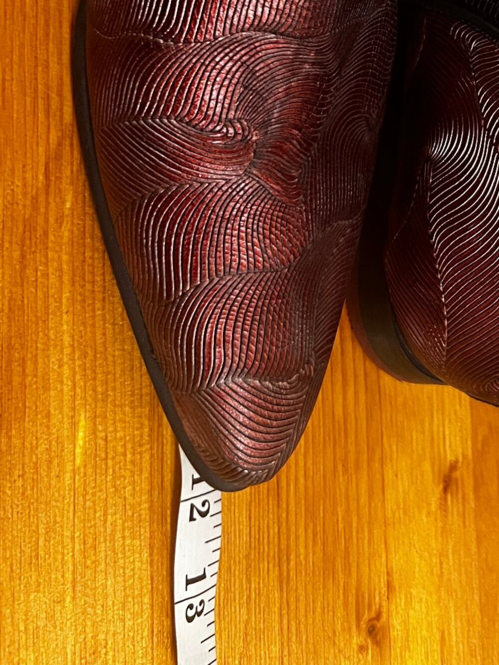 Fluevog, Tokyo "Smith": Red, M8/W10 - Picture 15 of 15